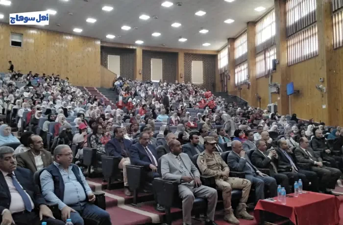 الوعي البيئي والدمج.. انطلاق الأسبوع البيئي التاسع بجامعة سوهاج