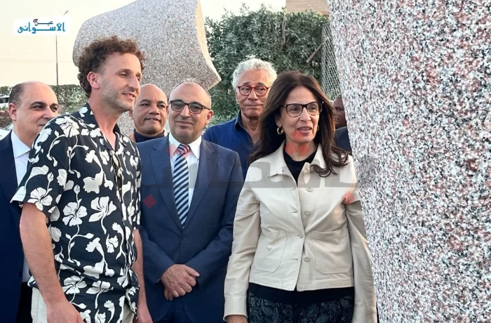 في أول زيارة رسمية.. وزيرة الثقافة اختتمت سمبوزيوم أسوان الدولي للنحت