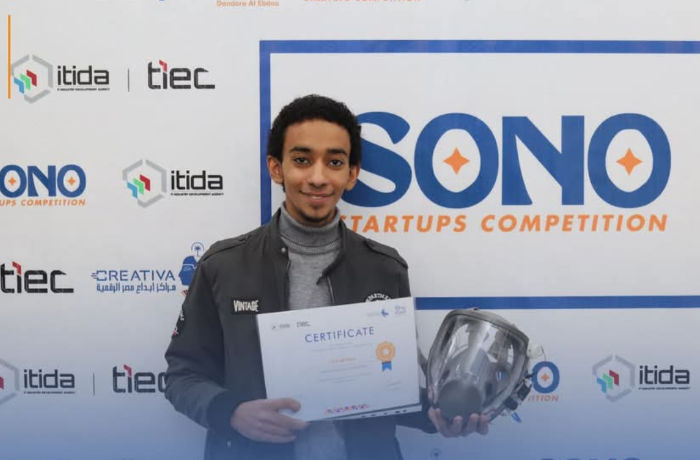 مراقبة الدخان.. "CB Zone" مشروع طالب أسواني لإنقاذ عمال المصانع