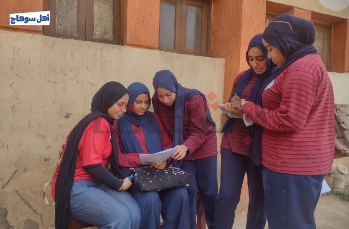 تطبيق التاريخ على الشعبة العلمية.. عام من الجدل داخل المدارس