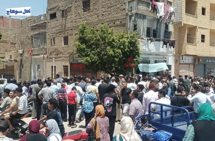 التفتيش والوقت.. شكاوى طلاب الثانوية بامتحان اللغة العربية بسوهاج