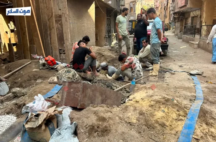 هبوط أرضي مفاجئ يثير قلق سكان شارع "جاد الرب".. ما القصة؟