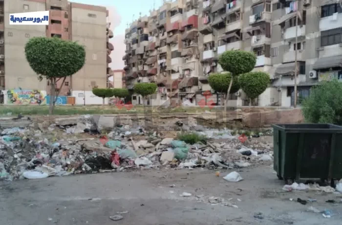 من متنفس للأهالي إلى بؤرة تلوث.. "تعاونيات الزهور" تنتظر تدخل الحي