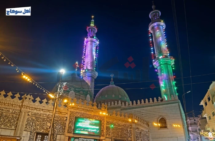 ليلة في رحاب سيدي كمال الدين.. روحانيات أخميم (ألبوم صور)