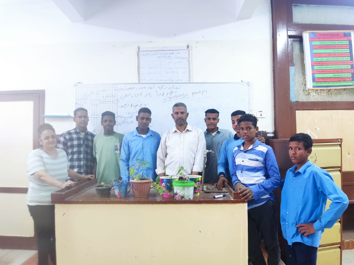 بعد حصدها مركزين.. مدير مدرسة كوم أمبو يكشف خطة التطوير