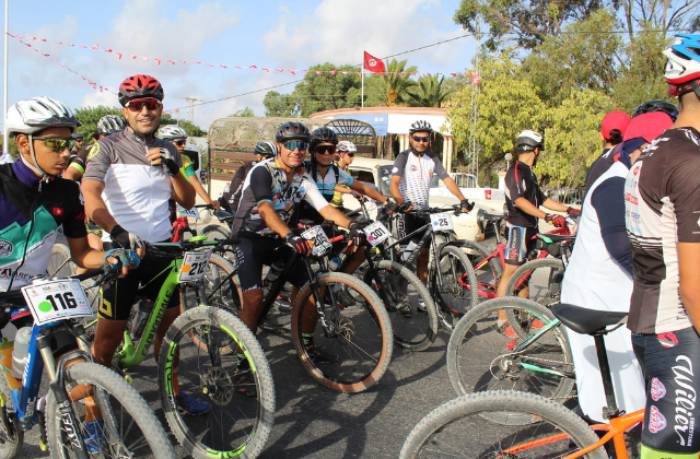 بني خلاد تحصد مركزًا في دورة الدراجات الجبلية
