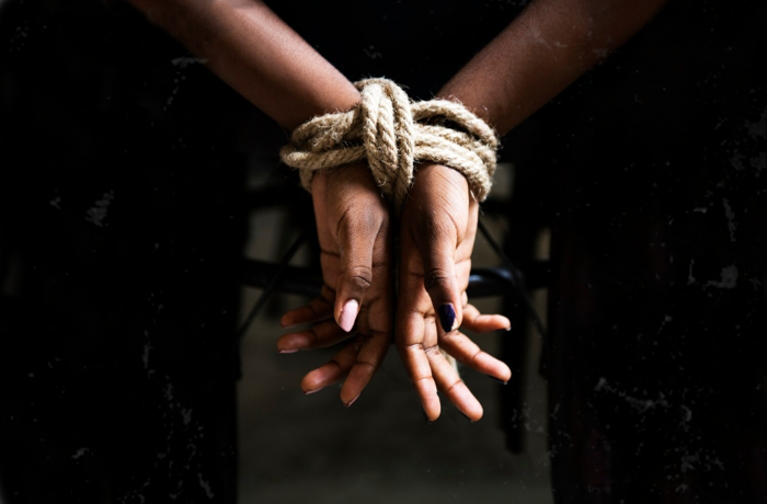 عندما تتحول القوة إلى عبء 