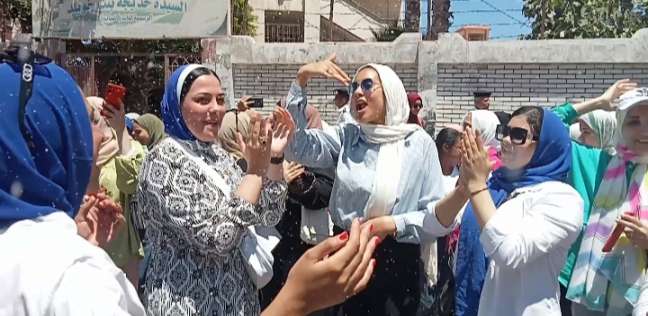 بعد انتهاء امتحانات الثانوية.. طلاب المنصورة: "نبحث عن الاسترخاء"