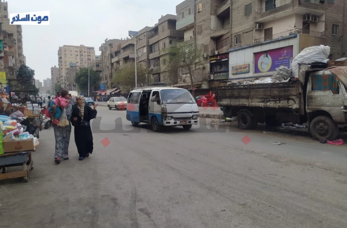 "عايزين سوق منظم".. عودة الباعة الجائلين بعد حملات الإزالة