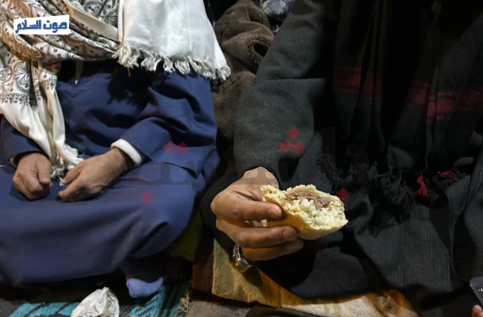 وجبة "أم هاشم".. عطاء سنوي في مولد السيدة زينب