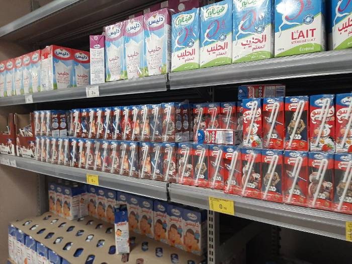 بني خلاد تشكو "نقص الحليب”.. طوابير وغلاء وقرارات "غير فعّالة"