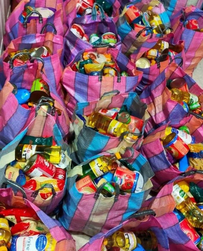 الهلال الأحمر يوزع 170 "قفة رمضانية" على المحتاجين