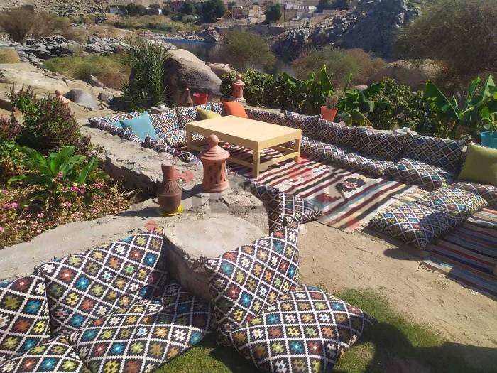 "العيد فرحة".. كيف تستمتع نساء وفتيات أسوان بـ"الأضحى"