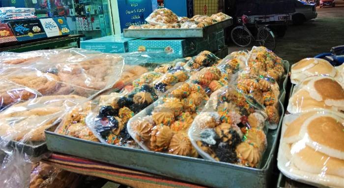 لارتفاع الأسعار.. أهالي المنصورة يقللون كميات الكعك والبعض يخبز بنفسه