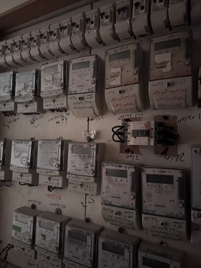 شكاوى من انقطاع الكهرباء في العواضي.. وشركة الكهرباء: "أعمال صيانة" 