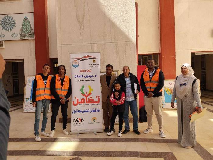 "إنسان زينا" في جامعة أسوان الجديدة