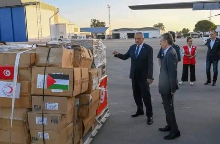"مساعدات وتظاهرات".. هكذا أظهرت تونس دعمها للقضية الفلسطينية