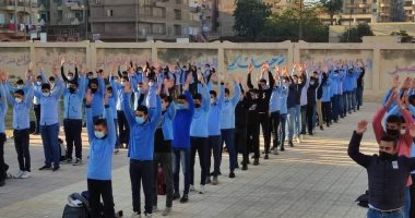 كيف تواجه معلمات المرحلة الابتدائية في المنصورة صعوبة مناهج الصف الرابع ؟