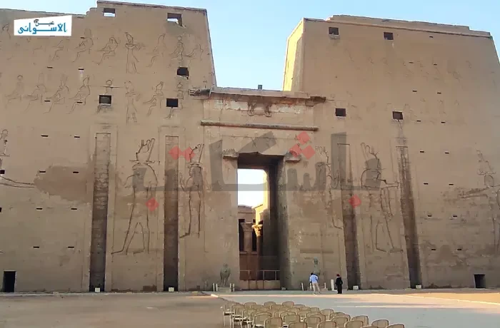 معبد إدفو.. تحفة بطلمية تكشف أسرار العقيدة المصرية القديمة