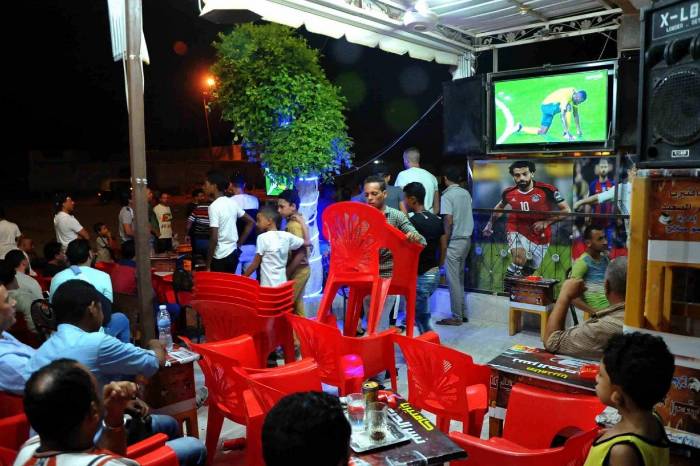 "قلم المنصورة" يرصد آراء الجمهور قبل مباراة المنتخب أمام نيجيريا