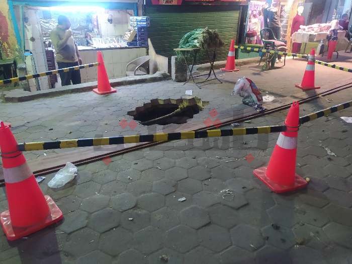 من 4 أيام لأسبوع.. هبوط أرضي في شارع عبد القادر قد يعيق حركة المرور