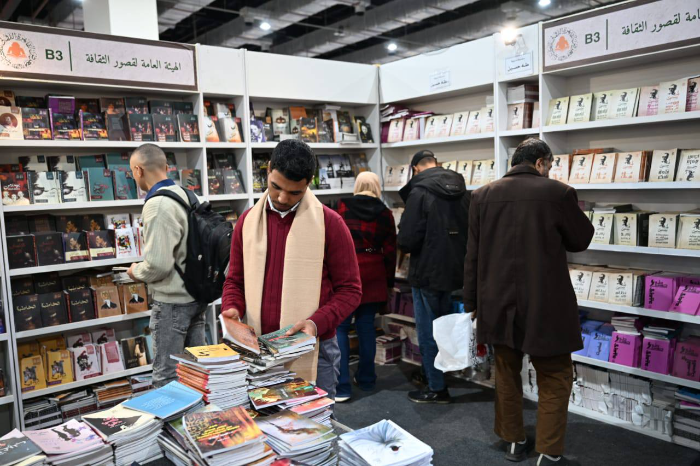 أعمال النشر الإقليمي بأسوان تشارك في معرض الكتاب 2026
