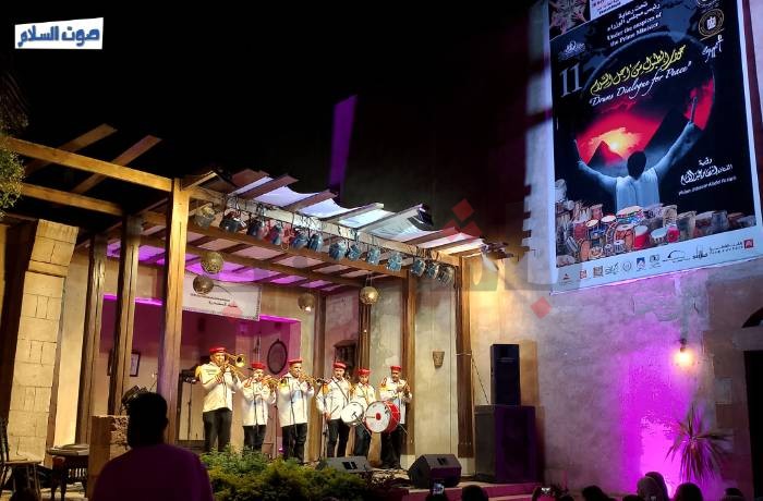 في مهرجان الطبول.. فرقة حسب الله وجنوب السودان يُسعدان جمهور بيت السناري