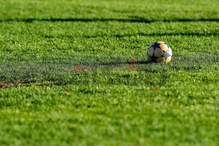 اعتراضا على التحكيم بمباراة فيوتشر.. إدارة "أسوان" تلوح بعدم استكمال الدوري