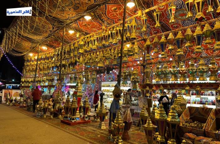 زينة وفوانيس جديدة.. مظاهر استقبال رمضان بالمنصورة