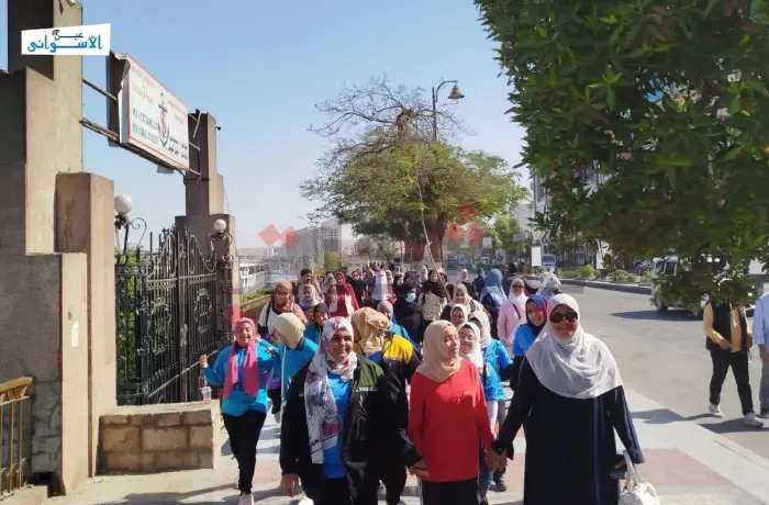 انطلاق مارثون "المشي" بمشاركة 400 سيدة من أسوان