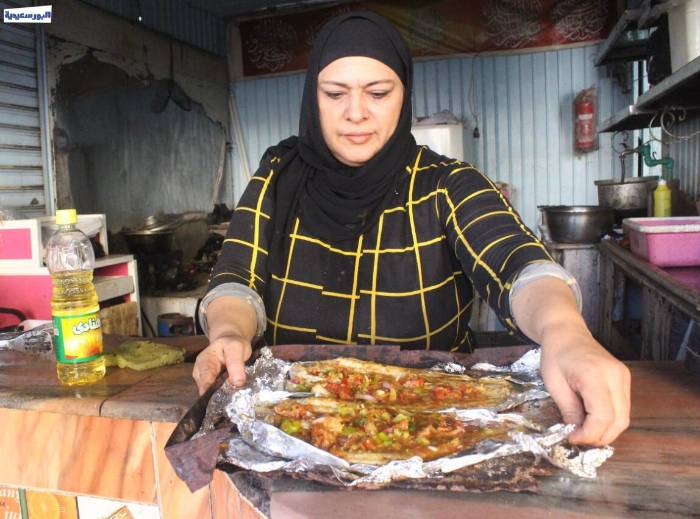 أمل بدأت مشروعها بـ500 جنيه وتحدّت الظروف لتربية أبنائها