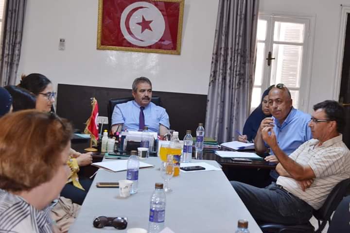 العايش: 800 ألف دينار لصيانة مدرسة التحرير ببني خلاد