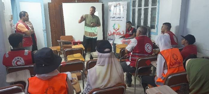 "تضامن جامعة أسوان" تنظم زيارة لـ"الهلال الأحمر"