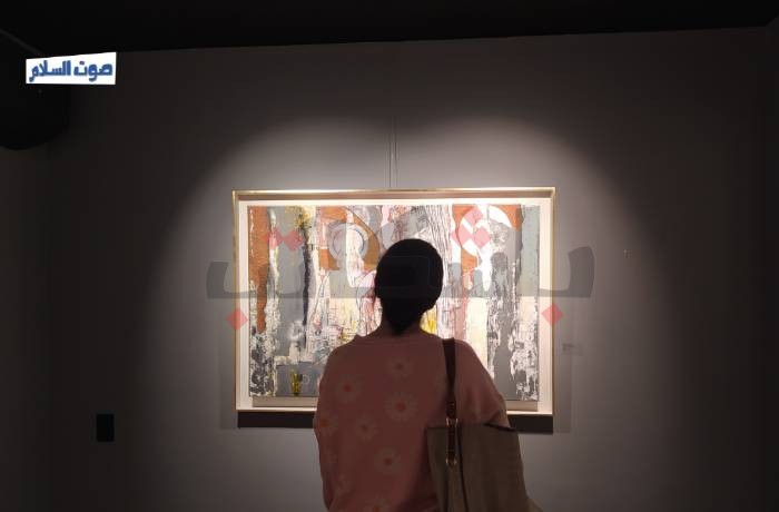 "ذاكرة أسماك المتوسط".. معرض فني يحذر من ضعف ذاكرة البشر