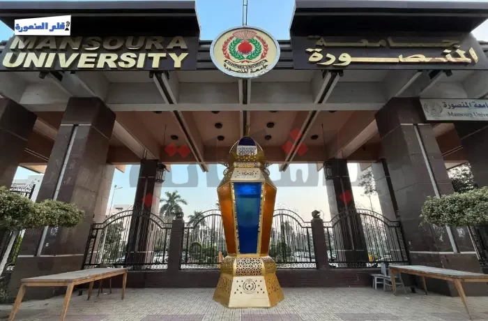 صاحبة أطول فانوس في المنصورة: "حاولنا المزج بين الإبداع والهوية"