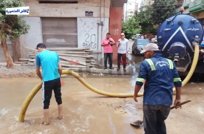 انفجار ثلاث مواسير مياه خلال 24 ساعة بالدقهلية.. ماذا يحدث؟