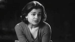 "إيميلي مولر" وكسر القواعد