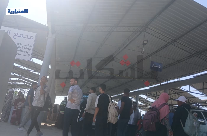 "طوابير" الركاب بعد افتتاح مجمع المواقف المطوّر في المنيا