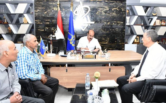 محافظ أسوان يعتمد نتيجة الدور الأول للشهادة الإعدادية بنسبة %76.12