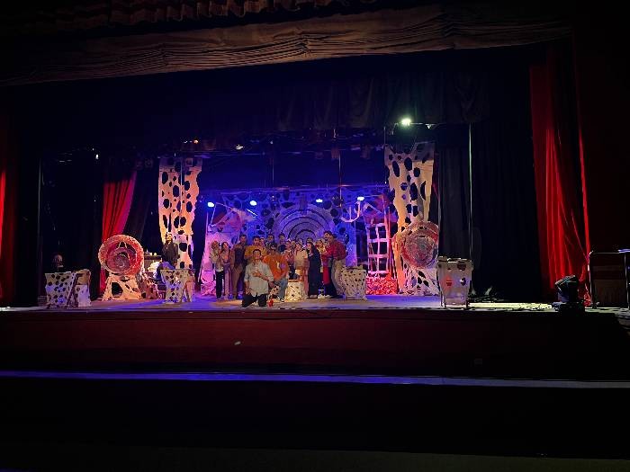 "حياتك الباقية" على مسرح "المنصورة"