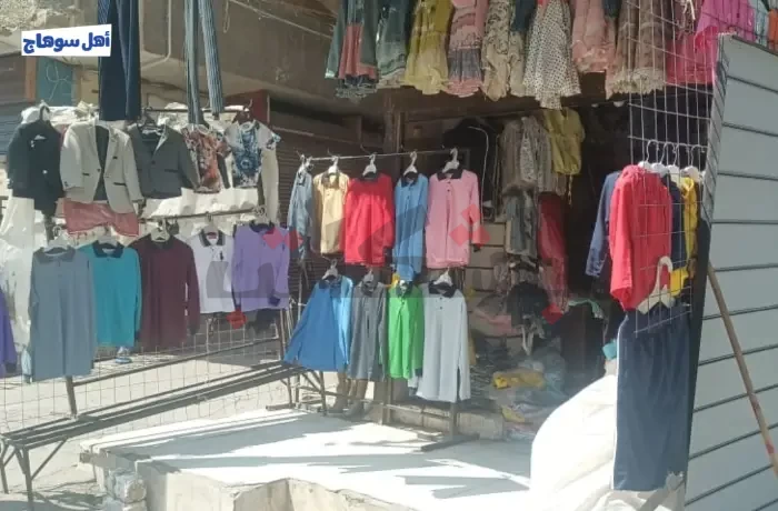 حتى 650 جنيهًا.. أسعار الزي المدرسي عبء على الأسر في سوهاج