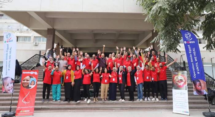 قافلة دولية في أسوان لعلاج تشوهات شقوق "الشفة" و"الحلق" مجانًا