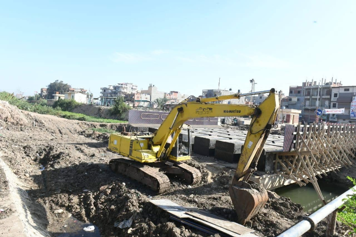 بعد جولة محافظ الدقهلية.. مصدر يكشف موعد إنهاء أعمال كوبري الطويلة