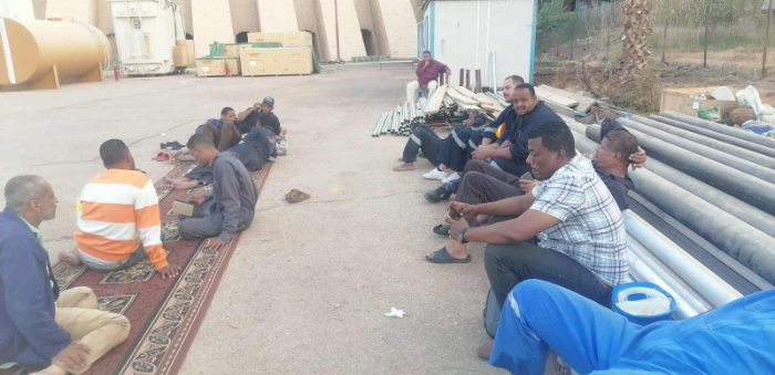 إنهاء وقفة عمال محطات الكهرباء بأسوان ومصدر: ميزانية الشركة محدودة