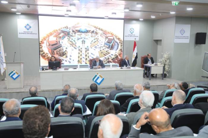 أبرز شروط تحويل الطلاب المصريين العائدين من السودان بالجامعات