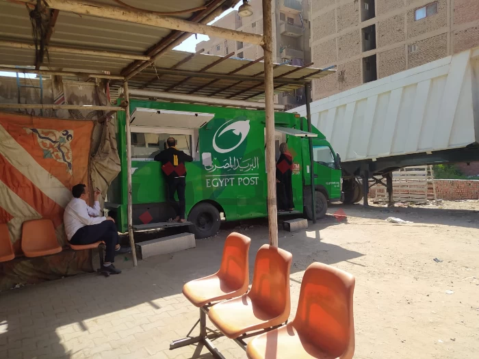 خدمة التصديقات.. تسهيل جديد لعملاء البريد المتنقل في دار السلام