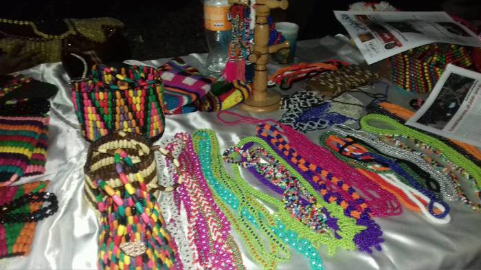 ورش حرف يدوية بمركز شباب أبو الريش في أسوان